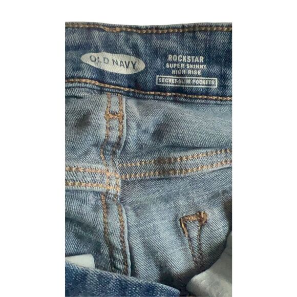 Old Navy Rockstar skinny High rise aJeans size 10 - Picture 6 of 7